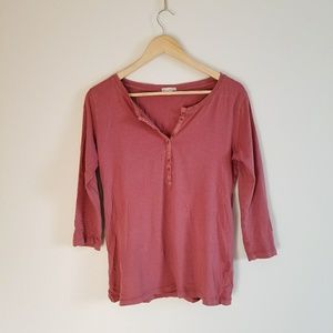 Gap 3/4 Sleeve, Quarter Button-up